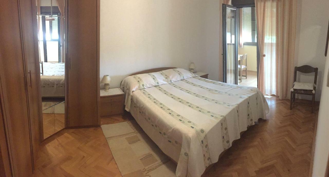 Duska Apartment Umag Exterior photo